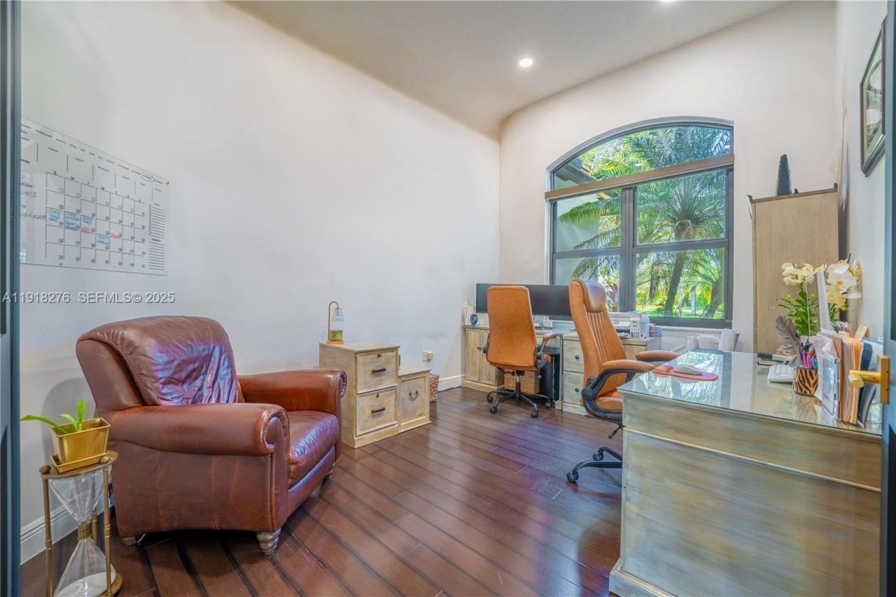 13372 SW 40th St, Davie, FL 33330 Photo