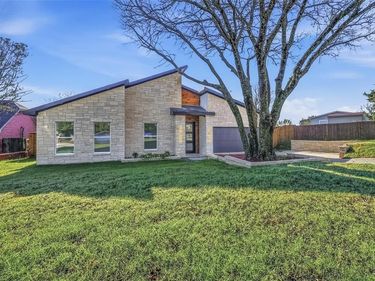 2618 Gooch Street, Dallas, TX 75241