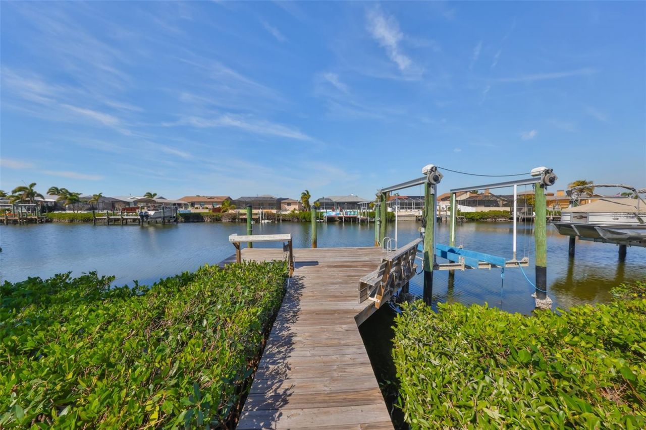 909 Birdie Way, Apollo Beach, FL 33572 Photo