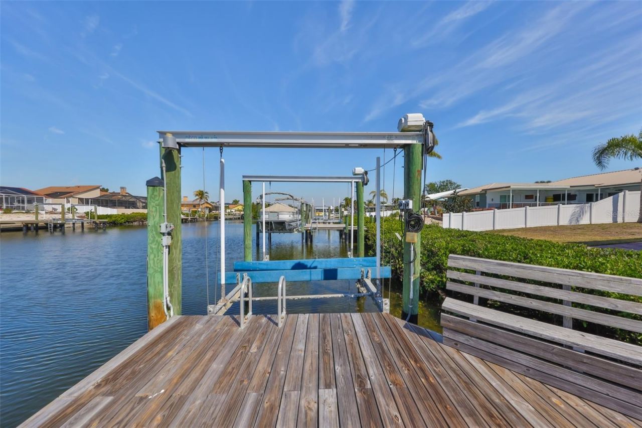 909 Birdie Way, Apollo Beach, FL 33572 Photo