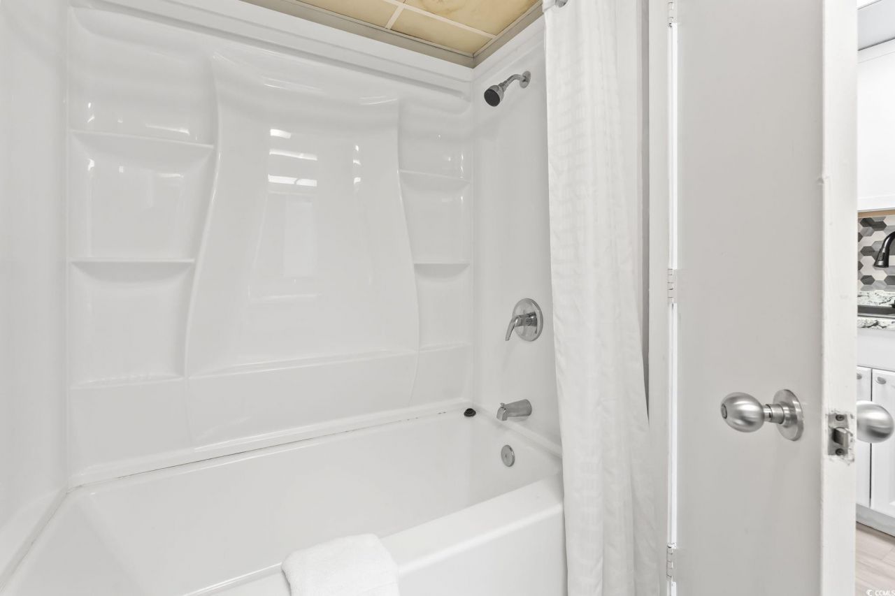 2207 S Ocean Blvd. Photo 14