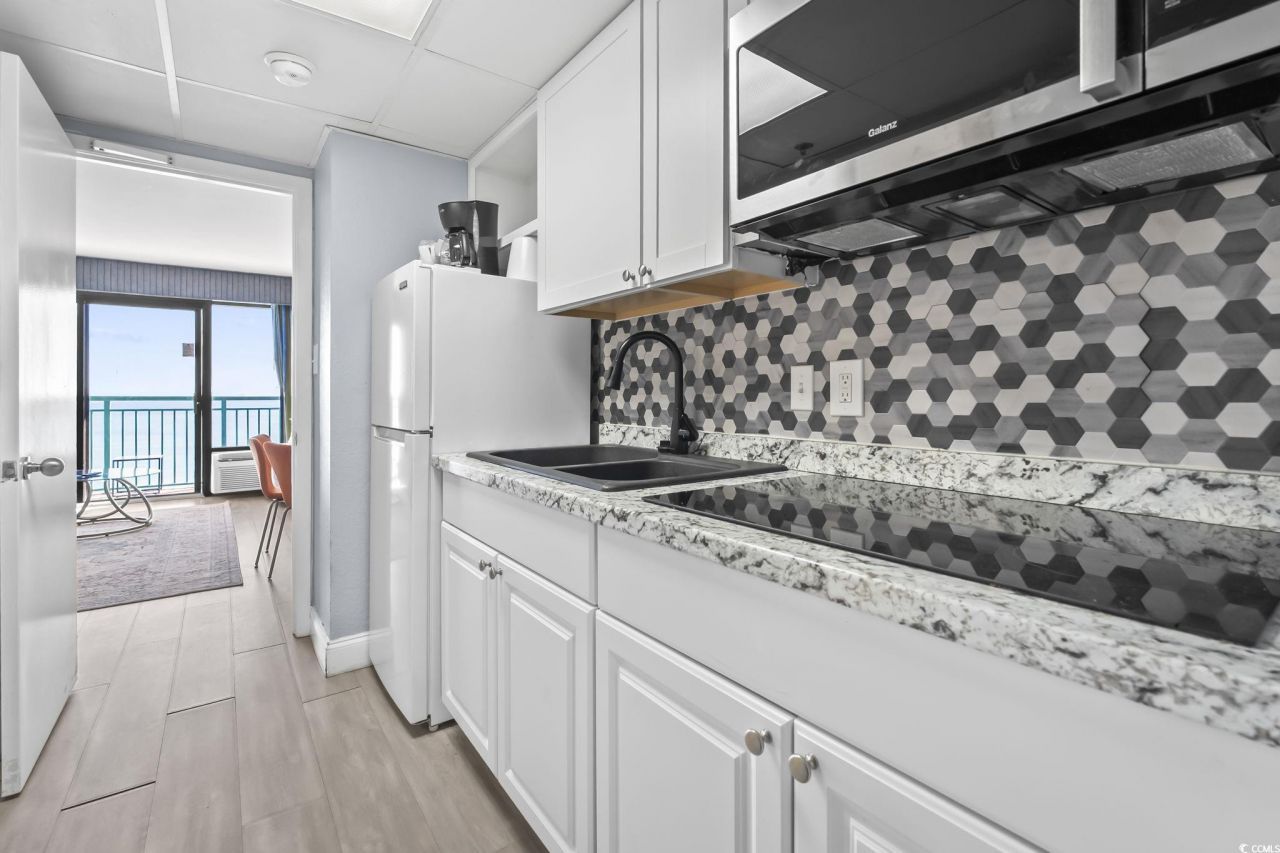 2207 S Ocean Blvd. Photo 15