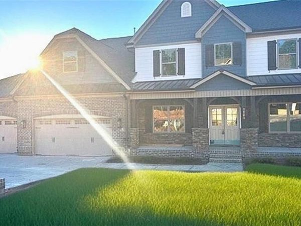 7731 Maple Pond Drive, Oak Ridge, NC 27310