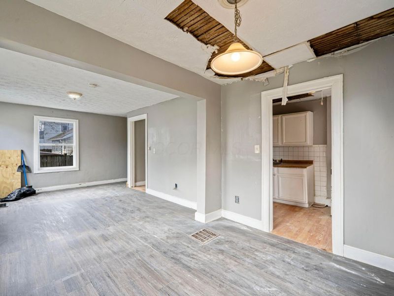 1657 Sullivant Avenue, Columbus, OH 43223 Photo 16