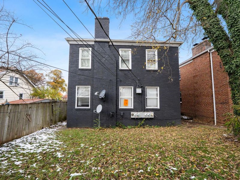 1657 Sullivant Avenue, Columbus, OH 43223 Photo 3