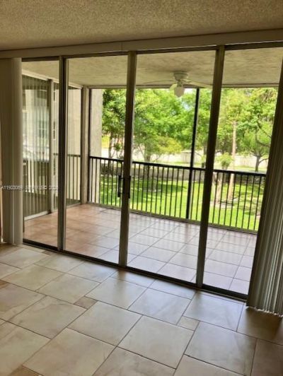 3910 Inverrary Blvd, Unit 304-B, Lauderhill, FL 33319 Photo