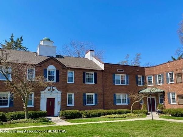 615 Glenmoor Road, East Lansing, MI 48823