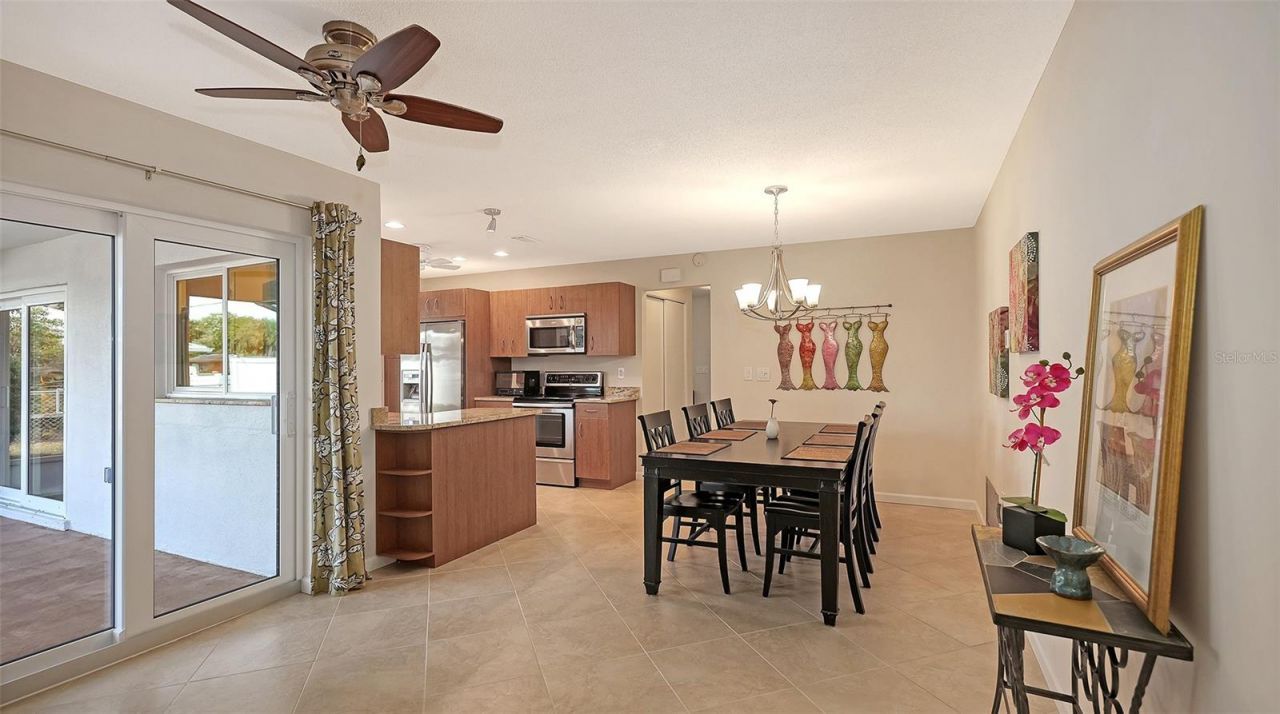 3957 Breezemont Drive, Sarasota, FL 34232 Photo