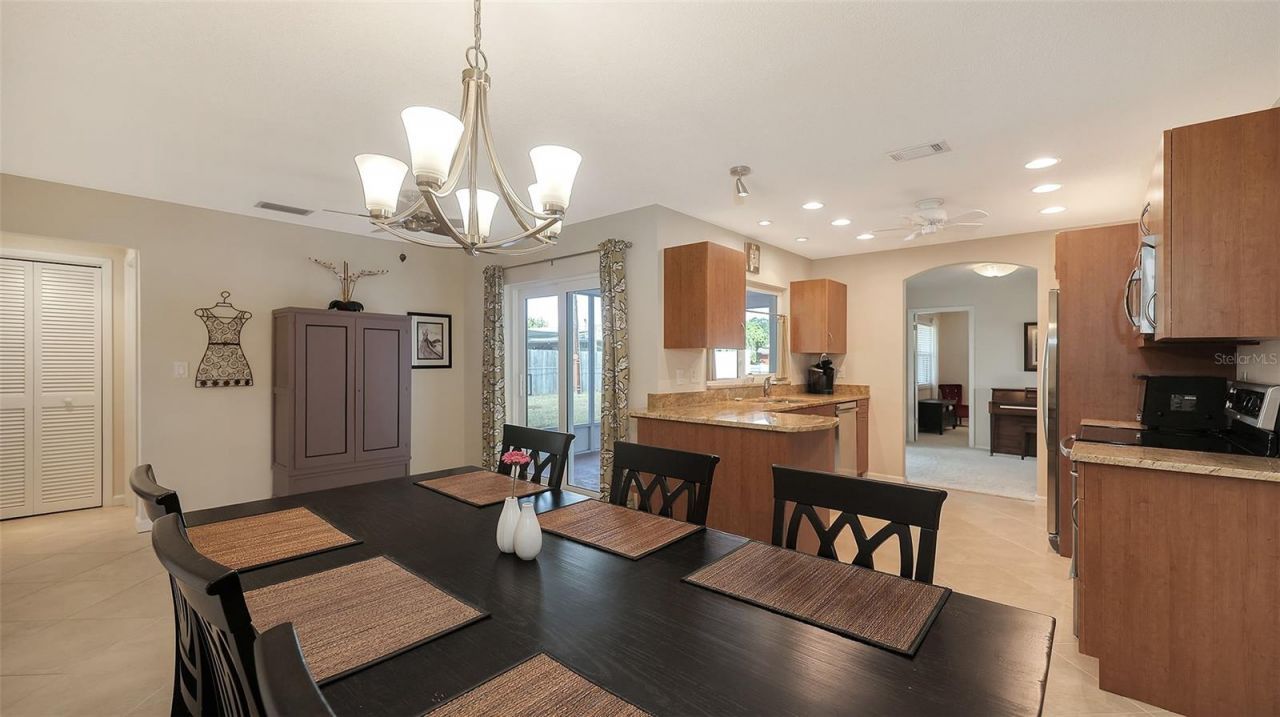 3957 Breezemont Drive, Sarasota, FL 34232 Photo