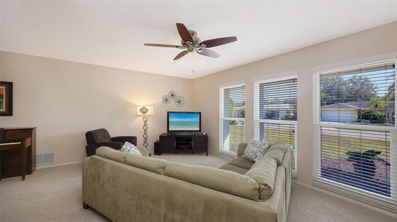 3957 Breezemont Drive, Sarasota, FL 34232 Photo