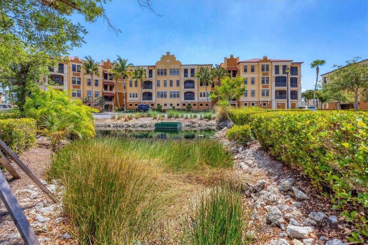 97 Vivante Boulevard, Unit 306, Punta Gorda, FL 33950 Photo