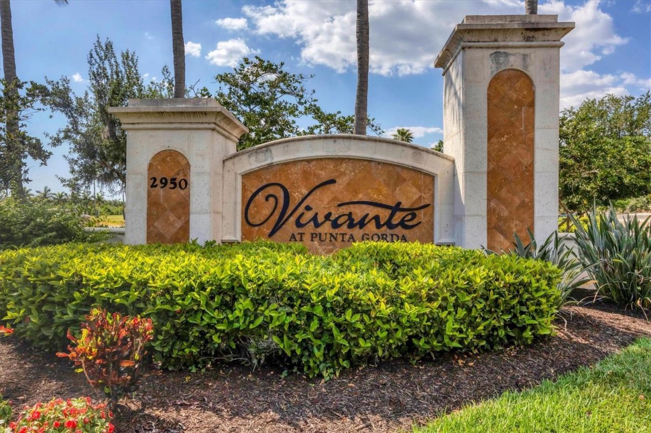 97 Vivante Boulevard, Unit 306, Punta Gorda, FL 33950 Photo