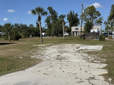 14438 STEPHENS ROAD, PORT CHARLOTTE, FL 33953