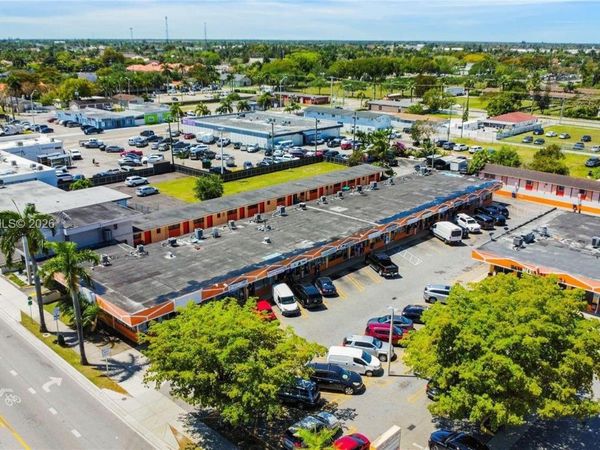 854 N Krome Ave, Homestead, FL 33030