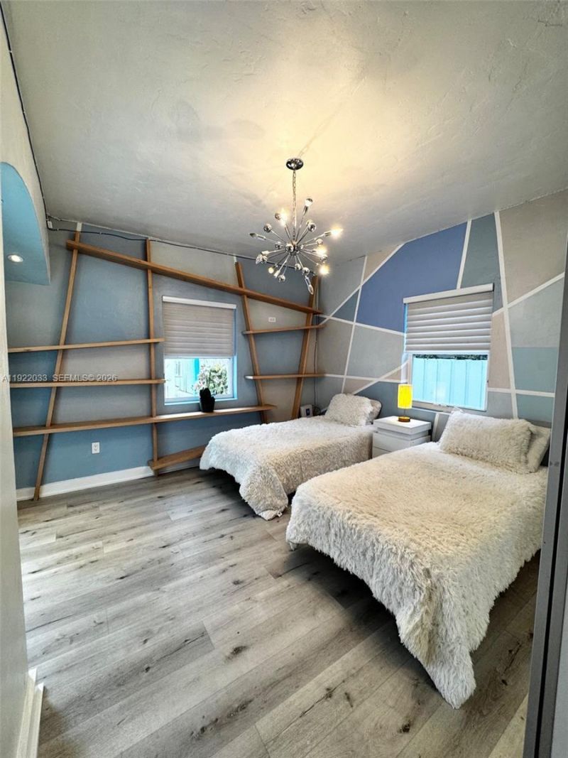 3470 Sheridan Ave, Unit n/a, Miami Beach, FL 33140 Photo