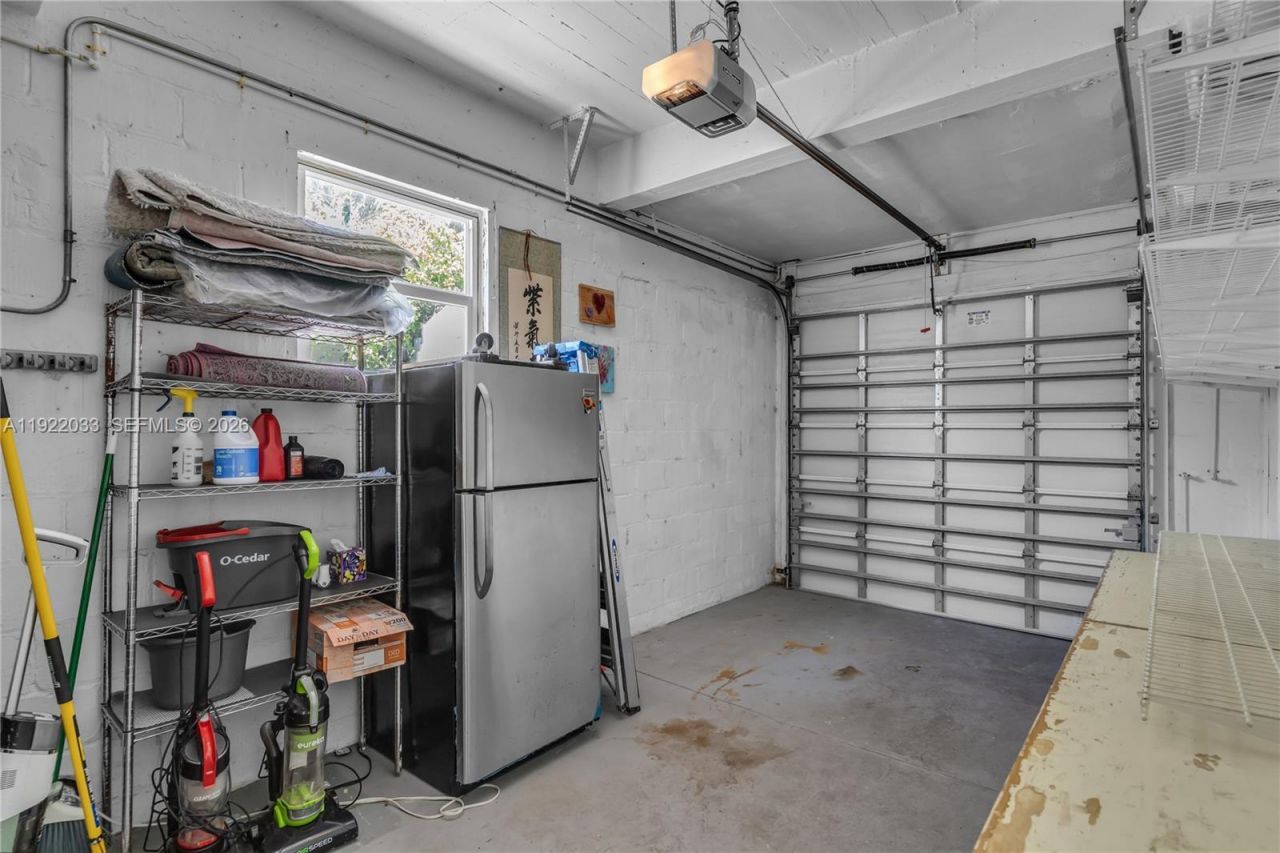 3470 Sheridan Ave, Unit n/a, Miami Beach, FL 33140 Photo