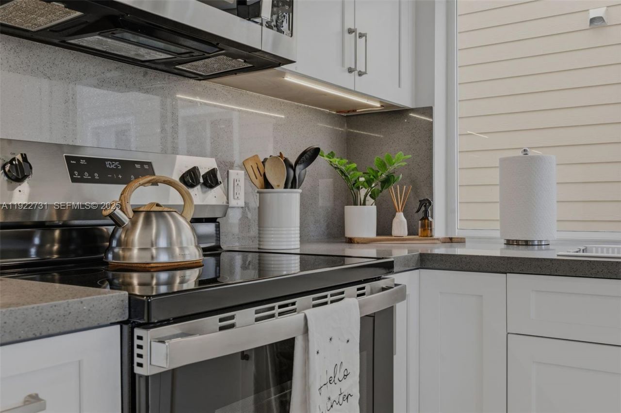 94825 Overseas Hwy 276, Key Largo, FL 33037 Photo