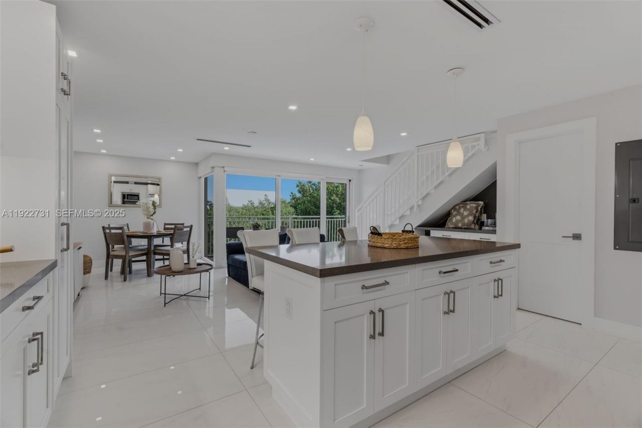 94825 Overseas Hwy 276, Key Largo, FL 33037 Photo