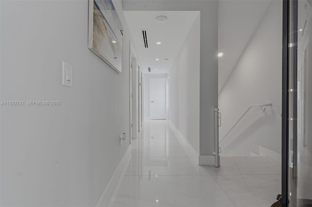 94825 Overseas Hwy 276, Key Largo, FL 33037 Photo