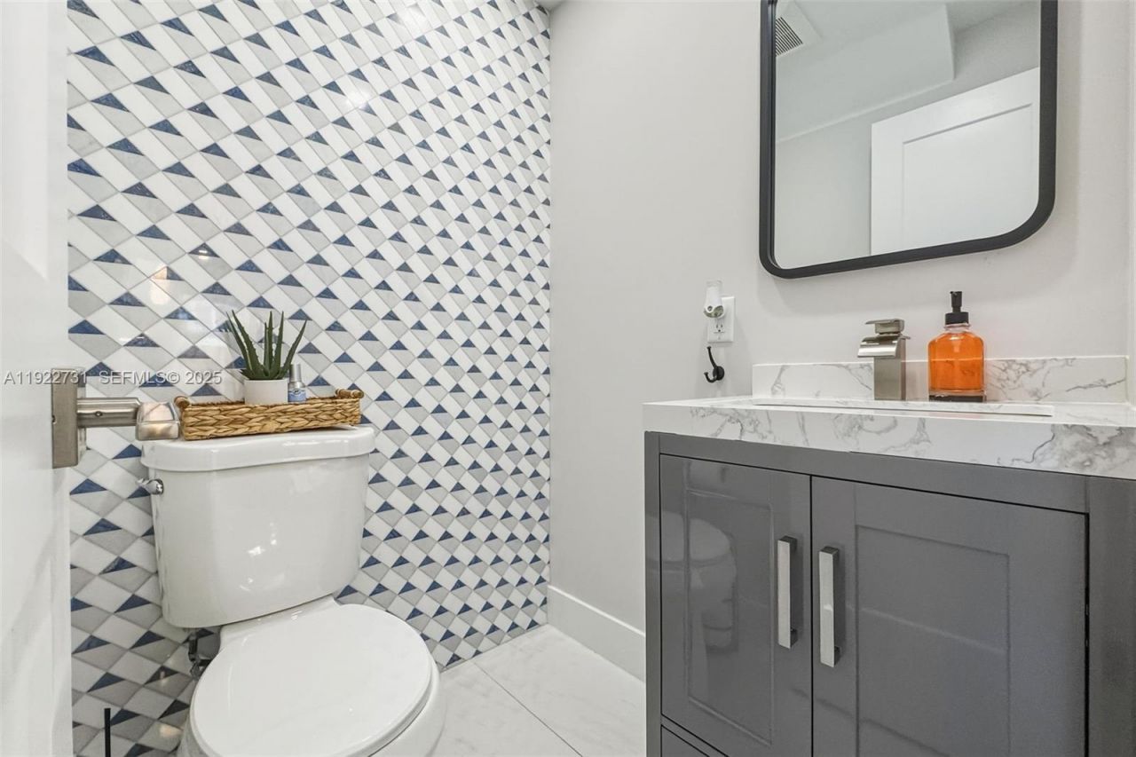 94825 Overseas Hwy 276, Key Largo, FL 33037 Photo