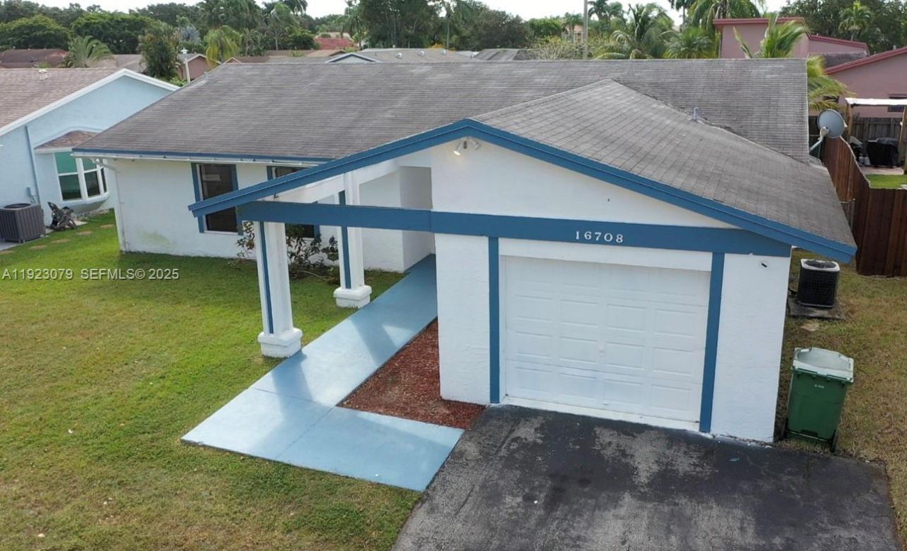 16708 SW 5th Way, Weston, FL 33326 Photo