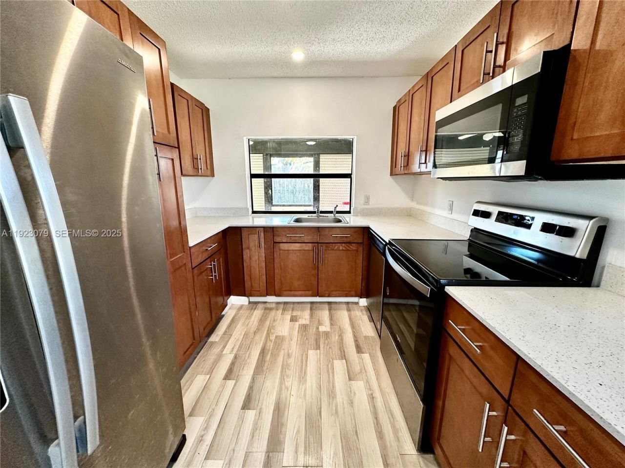 16708 SW 5th Way, Weston, FL 33326 Photo