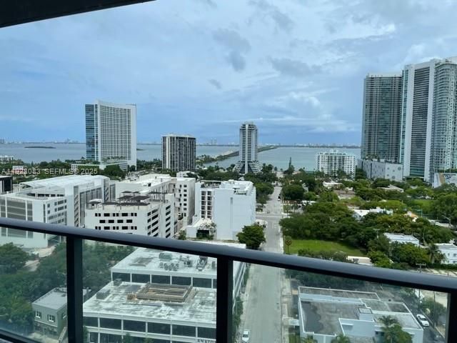 121 NE 34th St, Unit 1604, Miami, FL 33137 Photo