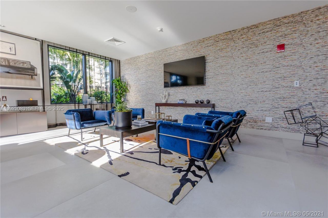 121 NE 34th St, Unit 1604, Miami, FL 33137 Photo