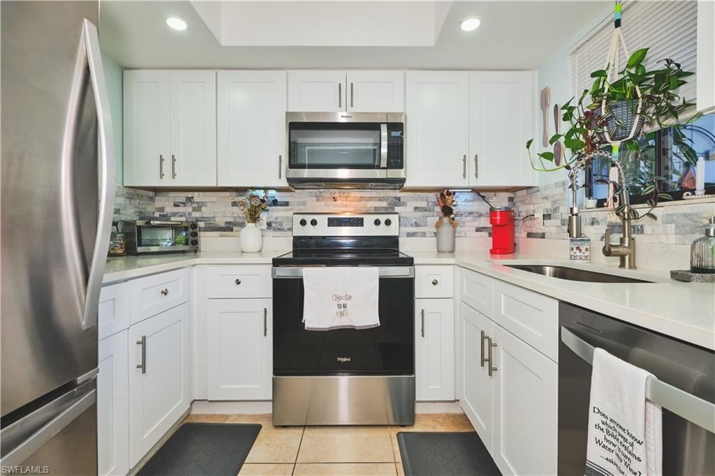 1051 Palm Ave, Unit 117, North Fort Myers, FL 33903 Photo