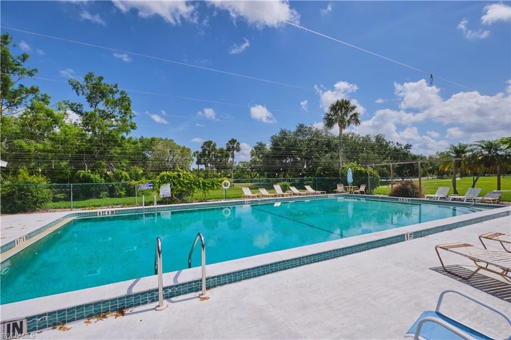 1051 Palm Ave, Unit 117, North Fort Myers, FL 33903 Photo