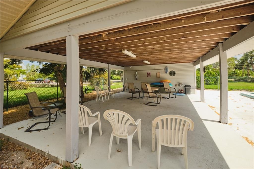 1051 Palm Ave, Unit 117, North Fort Myers, FL 33903 Photo