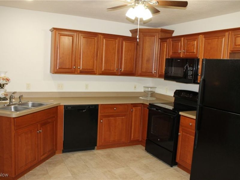 2447 Wetherington Lane, Unit 130, Wooster, OH 44691 Photo 10