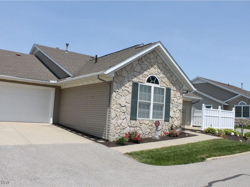 2447 Wetherington Lane, Unit 130, Wooster, OH 44691 Photo 2