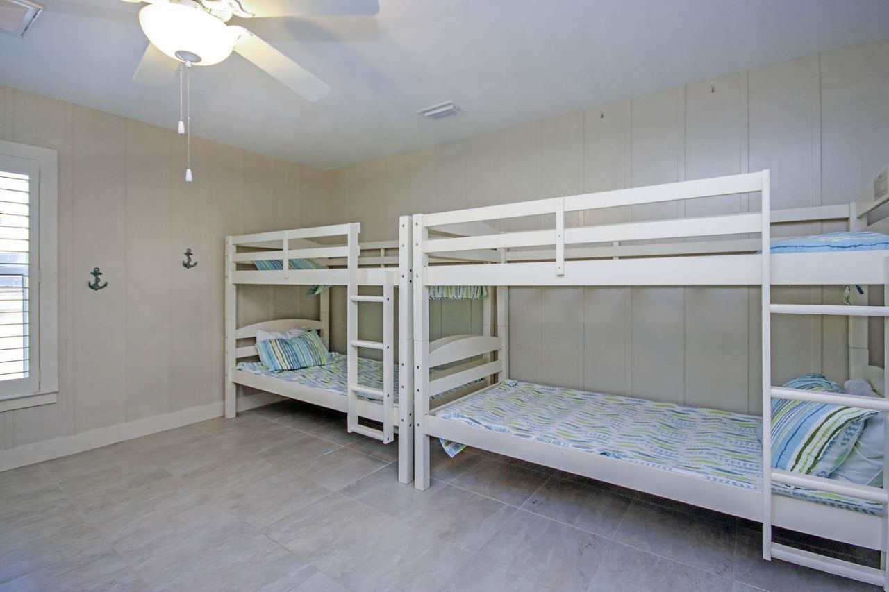 1310 Par View Dr, Sanibel, FL 33957 Photo