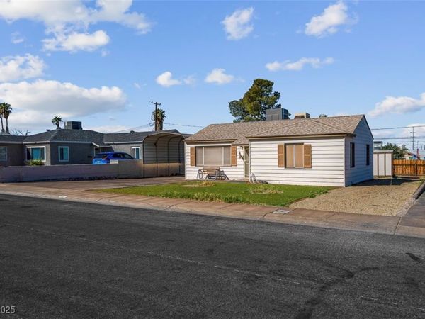 32 Mallory Street, Henderson, NV 89015