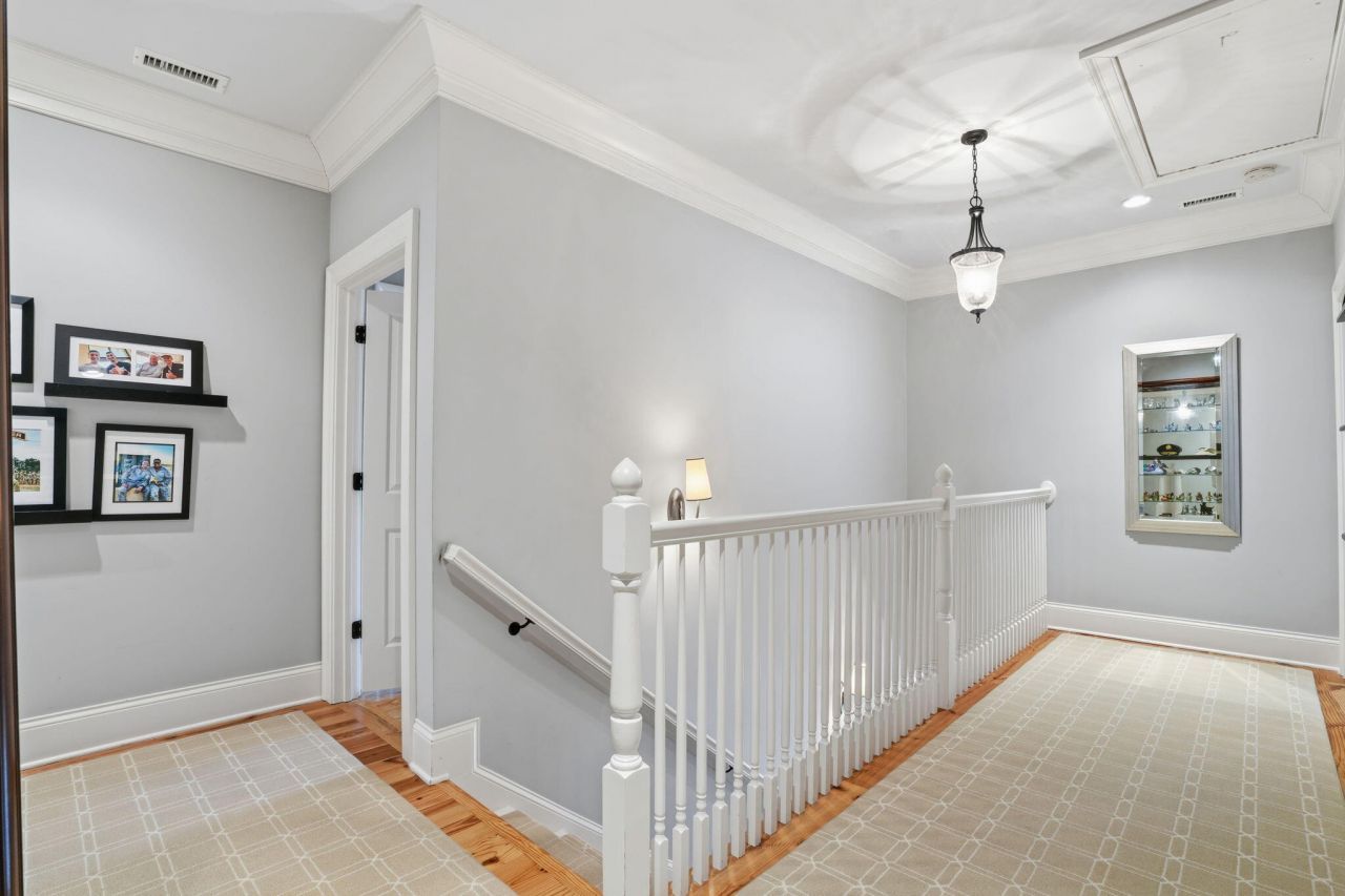 27 Fairhope Road Photo 28