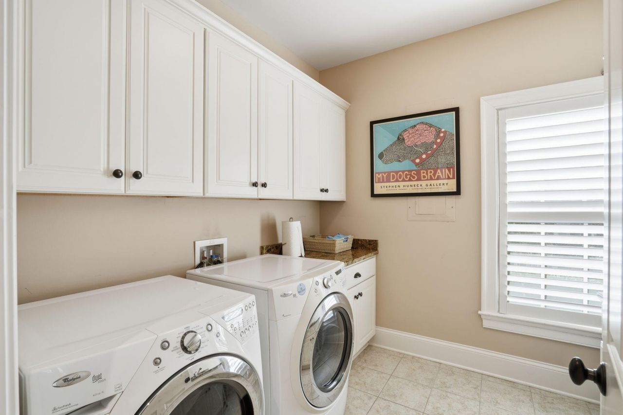 27 Fairhope Road Photo 58