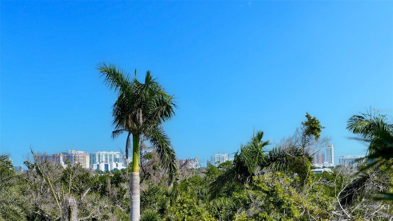 1800 Benjamin Franklin Drive, Unit B207, Sarasota, FL 34236 Photo