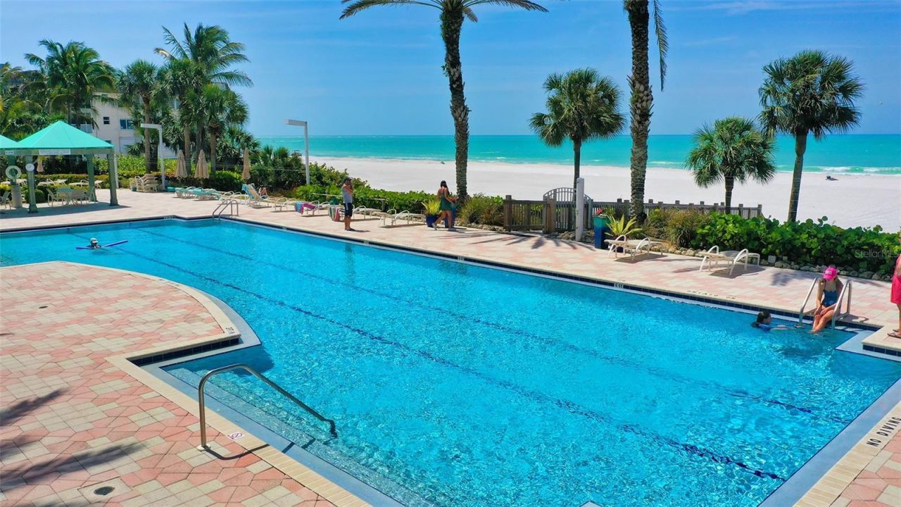 1800 Benjamin Franklin Drive, Unit B207, Sarasota, FL 34236 Photo