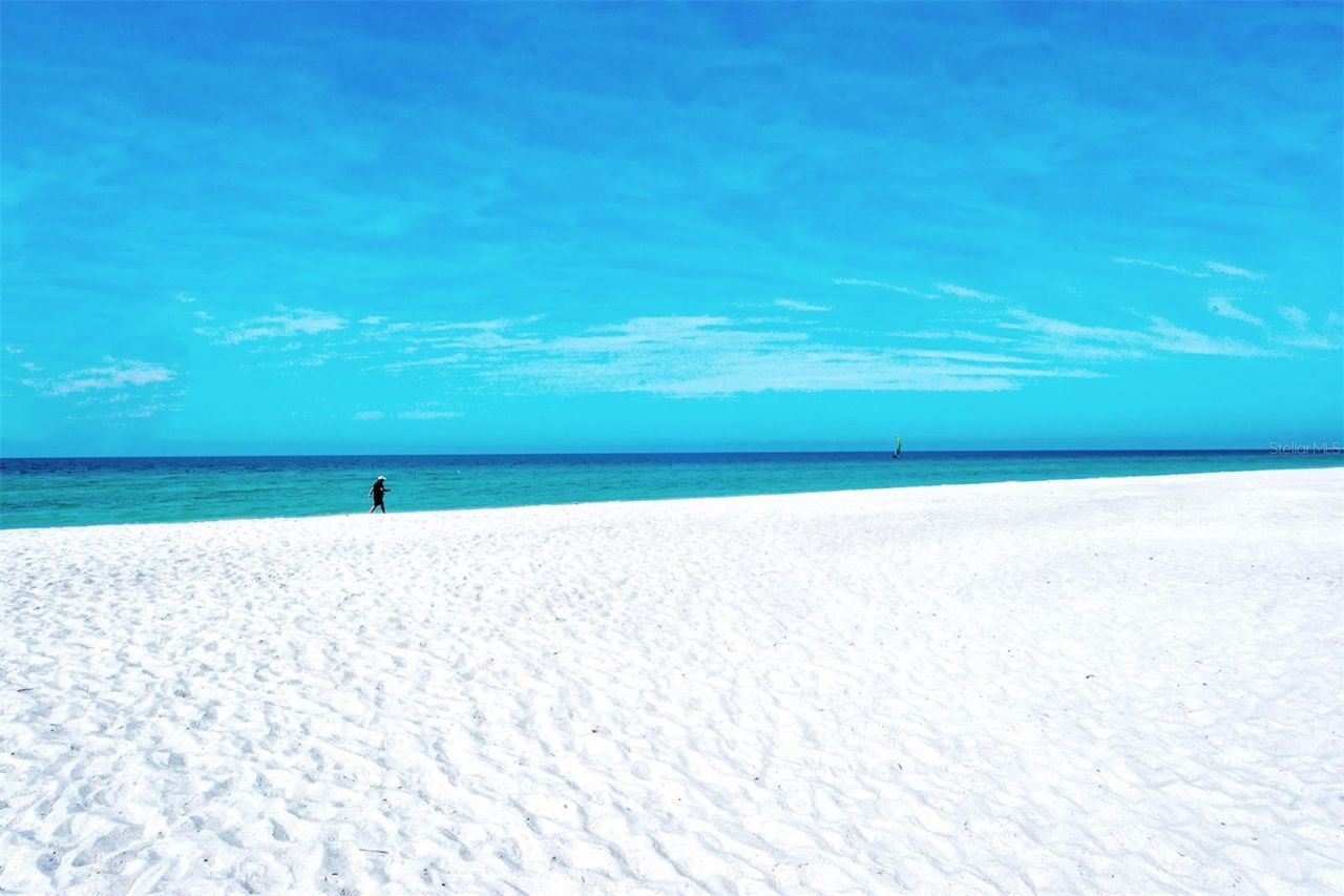 1800 Benjamin Franklin Drive, Unit B207, Sarasota, FL 34236 Photo