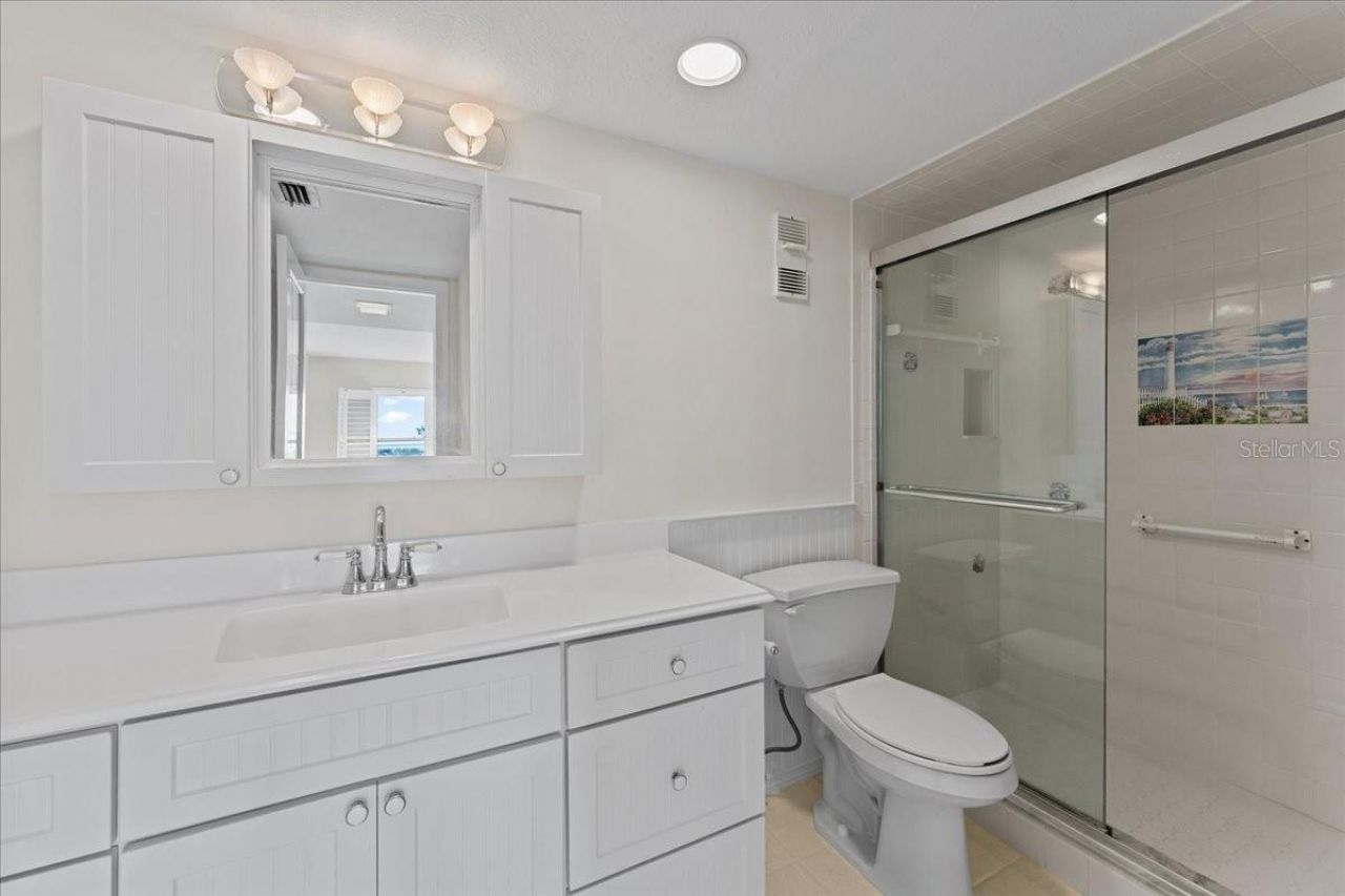 4900 Brittany Drive S, Unit 812, Saint Petersburg, FL 33715 Photo