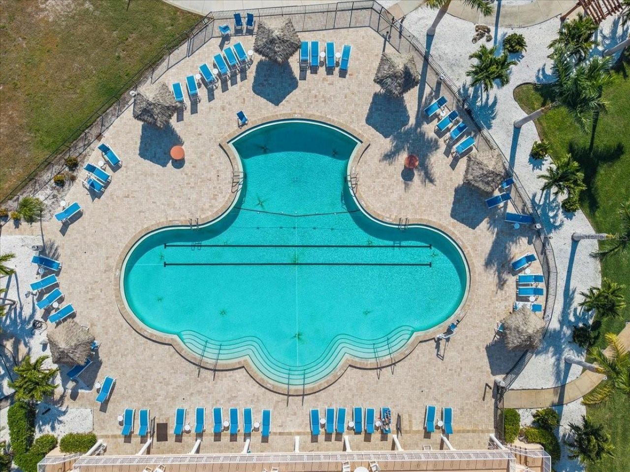 4900 Brittany Drive S, Unit 812, Saint Petersburg, FL 33715 Photo