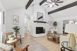 18 Hillcreek Boulevard photo 4