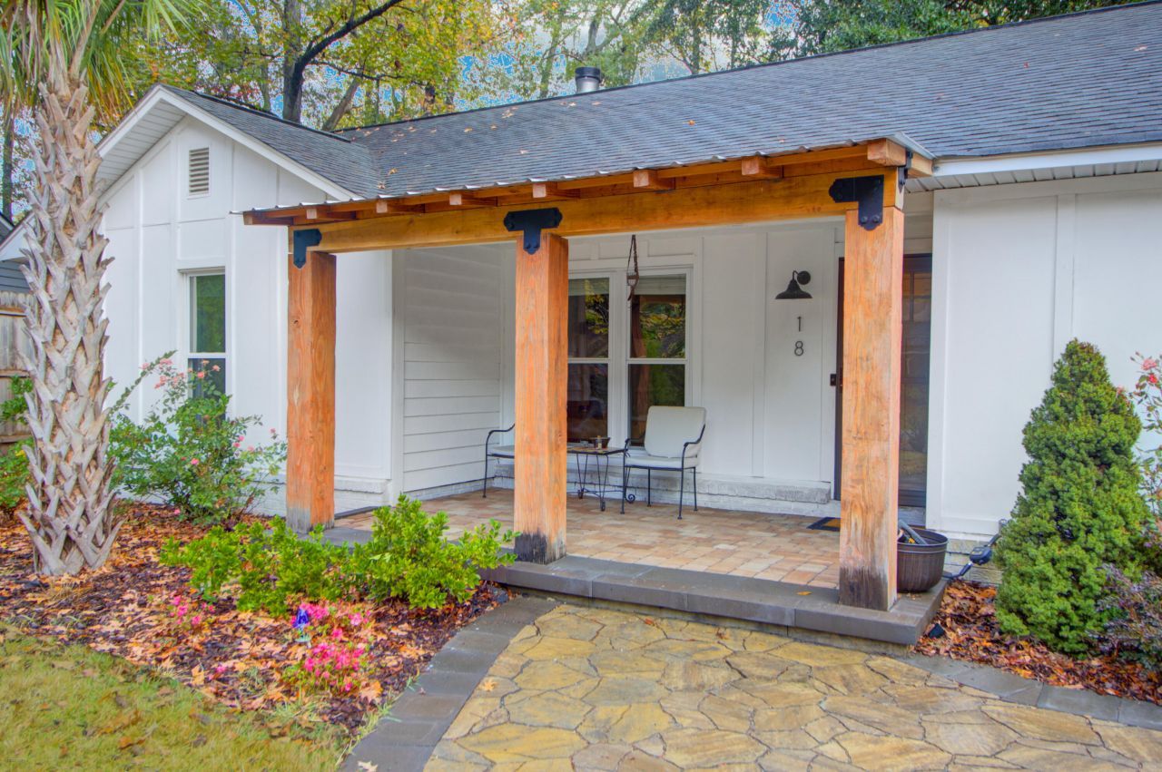 18 Hillcreek Boulevard Photo 7