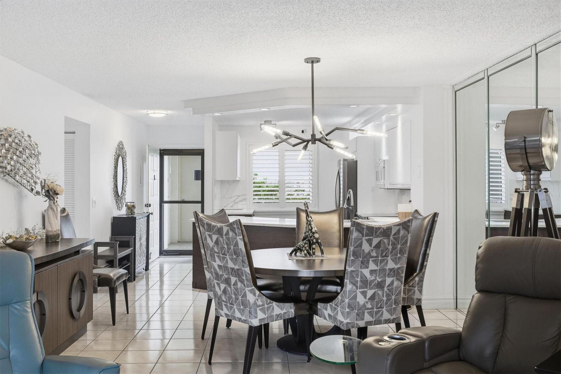 2238 N Cypress Bend Drive, Unit 608, Pompano Beach, FL 33069 Photo