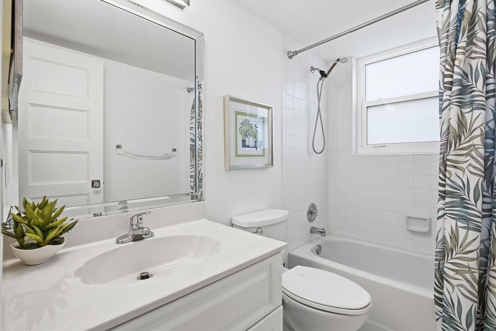 2238 N Cypress Bend Drive, Unit 608, Pompano Beach, FL 33069 Photo