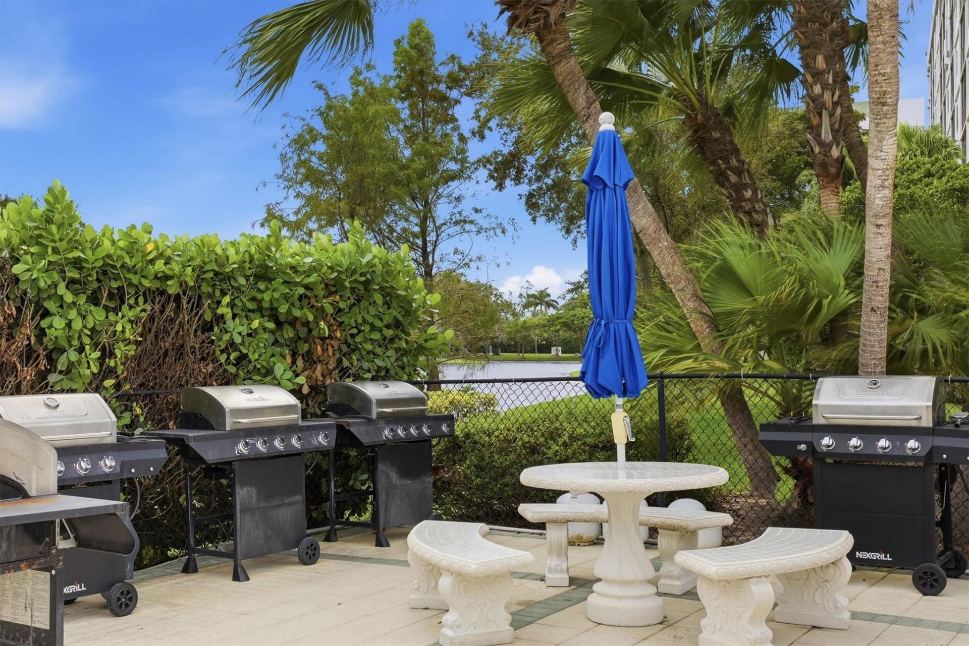 2238 N Cypress Bend Drive, Unit 608, Pompano Beach, FL 33069 Photo