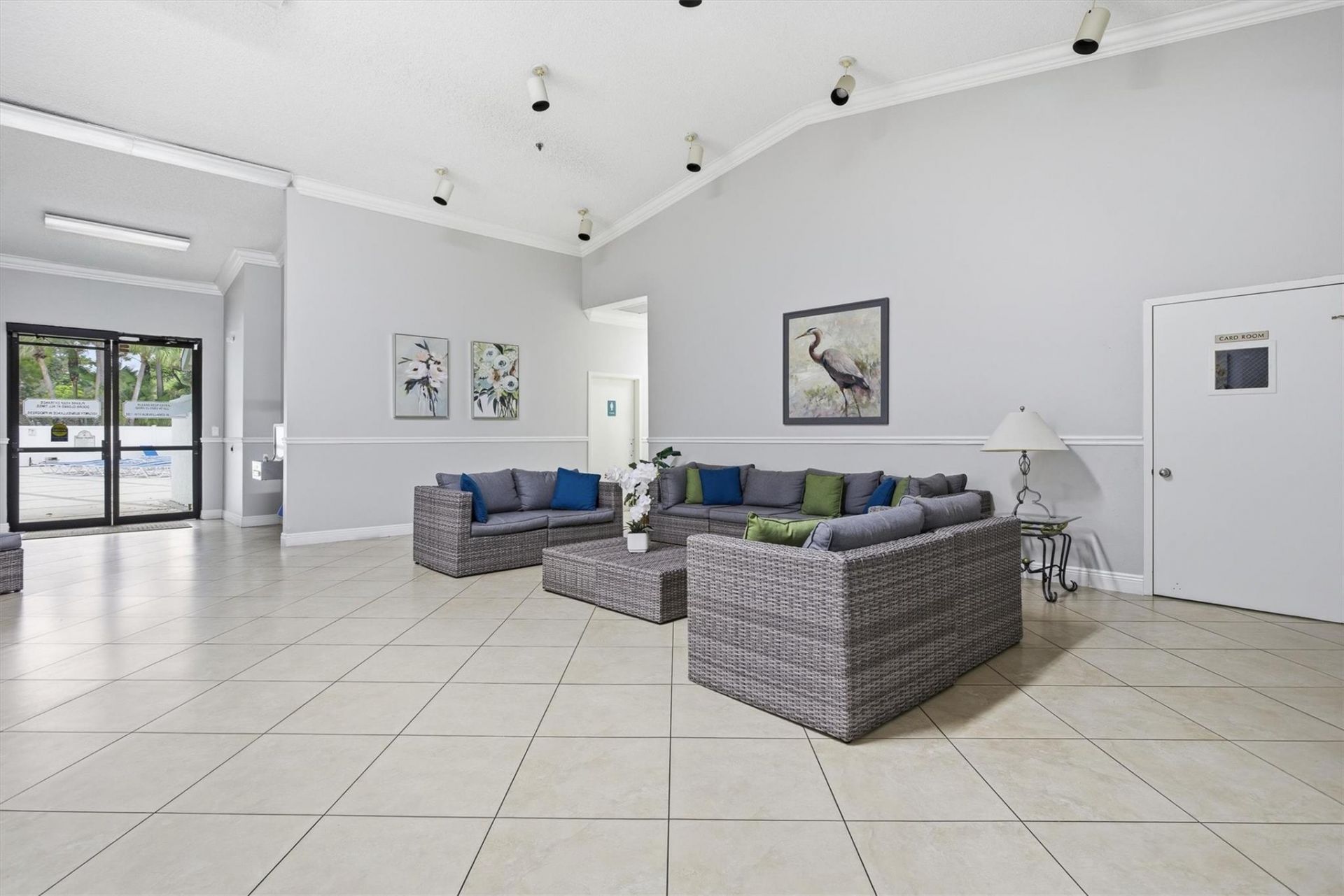 2238 N Cypress Bend Drive, Unit 608, Pompano Beach, FL 33069 Photo