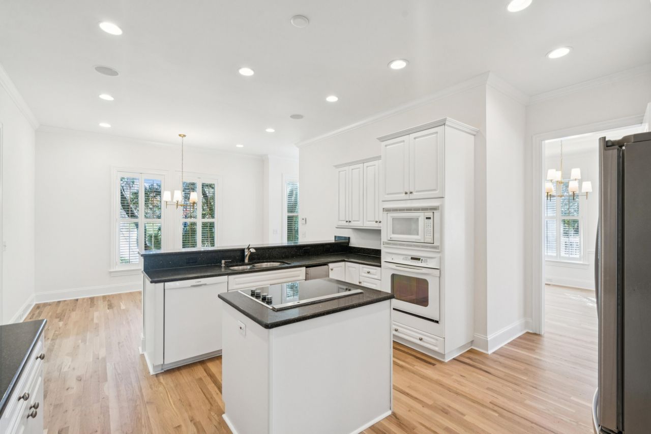 832 Fiddlers Point Lane Photo 10