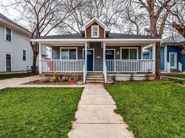 617 Haines Avenue, Unit A & B, Dallas, TX 75208